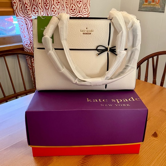 kate spade Handbags - Rare NWT Kate Spade Small Phoebe Shoulder Bag in Cement/Black!